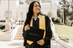 El Gobierno de EE. UU. investiga las becas de cinco universidades a soñadores e indocumentados