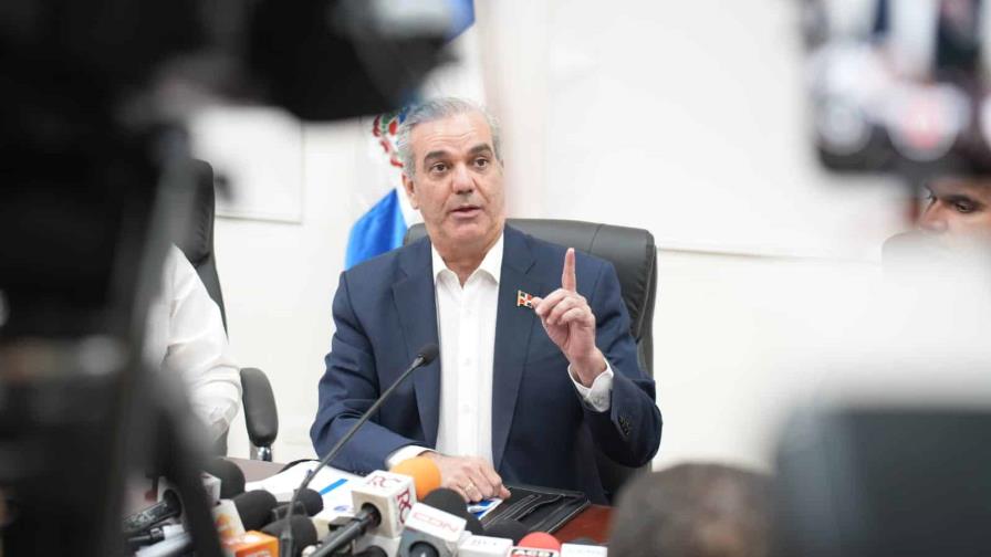 Decreto: Abinader convoca a legislatura extraordinaria para conocer proyectos pendientes Decreto: Abinader convoca a legislatura extraordinaria para conocer proyectos pendientes