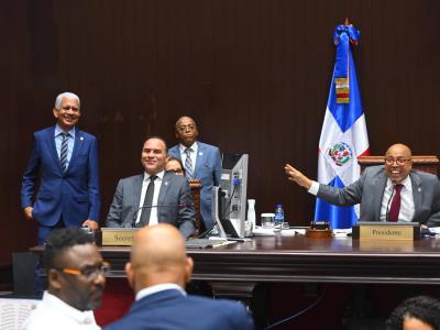 Diputados completan la lectura del Código Penal