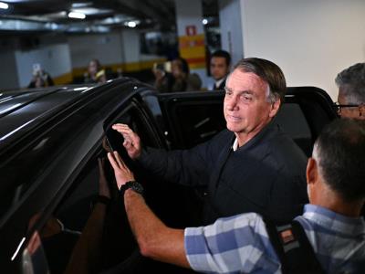 Descartan prisión preventiva de Jair Bolsonaro