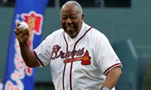 Hank Aaron flet&oacute; 733 jonrones, todos con los Bravos