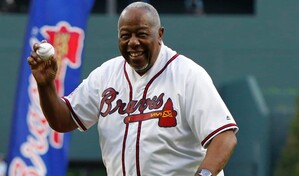 Hank Aaron flet&oacute; 733 jonrones, todos con los Bravos