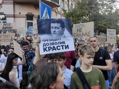 Volodímir Zelenski cancela planes de limitar organismos anticorrupción