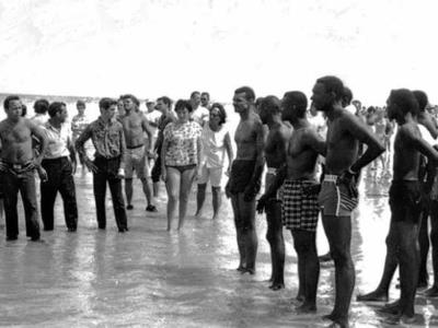 Libro aborda «guerra oculta» en Florida contra personas negras y gays