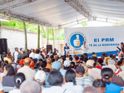 Dirigentes de la FP en La Victoria se juramentan en el PRM