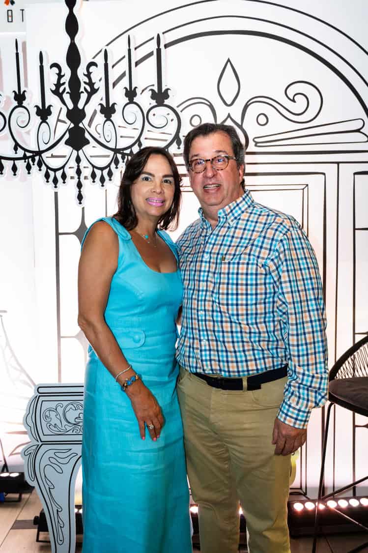 Rosa Irene de Fondeur and Ricardo Fondeur.