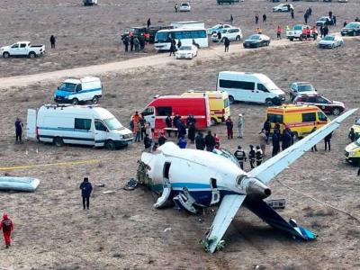 Encuentran cajas negras del avión accidentado en Rusia