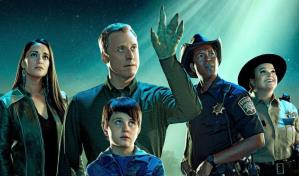 El elenco de Resident Aliense despide en la Comic-Con tras su cancelación