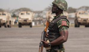 El Ejército de Nigeria mata a al menos 95 bandidos con tiroteos y ataques aéreos