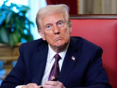 Gobierno de Trump emplea IA para eliminar normativas federales