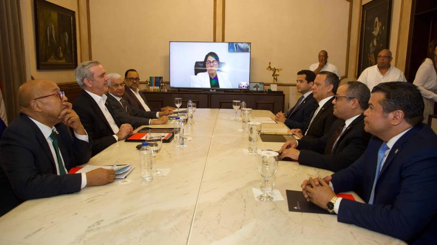 El CNM comienza reunión en el Palacio Nacional