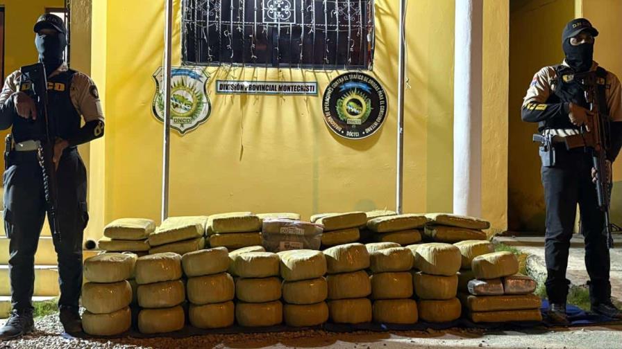 Decomisan 1,303 libras de marihuana en operativo en Montecristi Decomisan 1,303 libras de marihuana en operativo en Montecristi