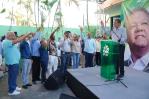 Leonel Fernández juramenta en la FP a exdirigentes del PLD y otras fuerzas políticas en Peravia