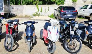 Operativo policial en Hato Mayor desarticula carreras clandestinas de motocicletas Operativo policial en Hato Mayor desarticula carreras clandestinas de motocicletas