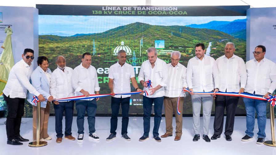 La nueva línea de transmisión en San José de Ocoa mejorará el servicio eléctrico en el municipio La nueva línea de transmisión en San José de Ocoa mejorará el servicio eléctrico en el municipio