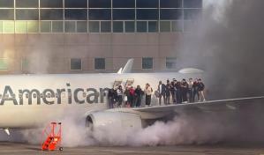 Evacúan un avión de pasajeros en EE. UU. por incendio en los frenos