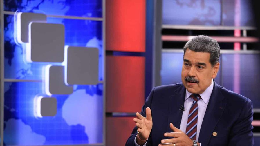 Maduro llama a los venezolanos a votar en las municipales: Es un día de fiesta y de paz Maduro llama a los venezolanos a votar en las municipales: Es un día de fiesta y de paz
