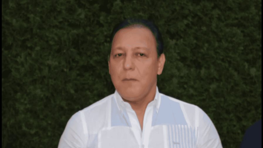 Abel Martínez se reúne con líderes en NY y reafirma compromiso con mejorar RD Abel Martínez se reúne con líderes en NY y reafirma compromiso con mejorar RD