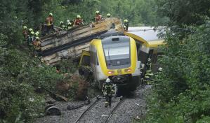 Se descarrila tren en Alemania; hay tres muertos y varios heridos