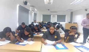 Migración capacita a agentes de interdicción en trato digno a inmigrantes