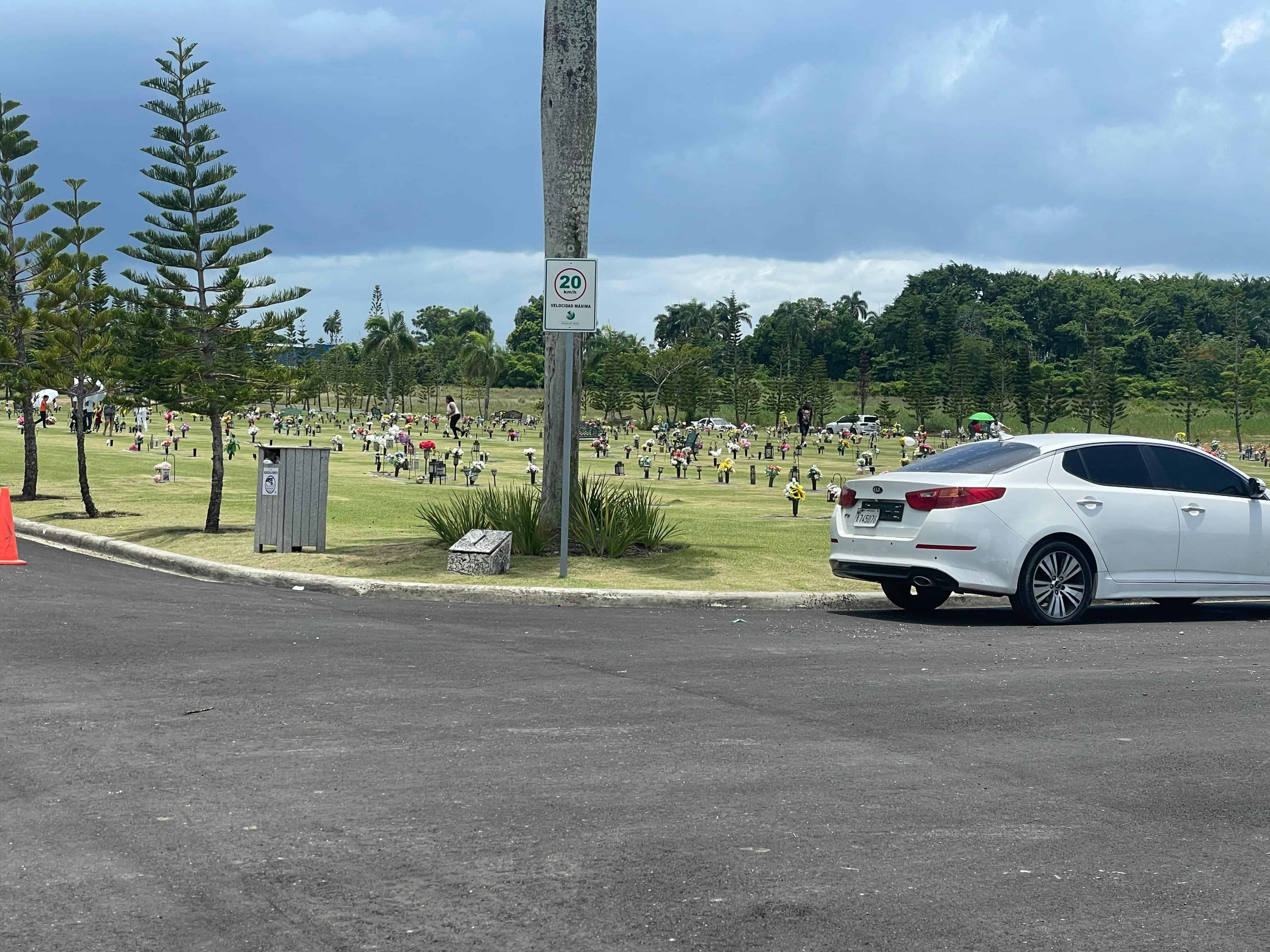 Cementerio Parque del Prado, municipio San Antonio de Guerra