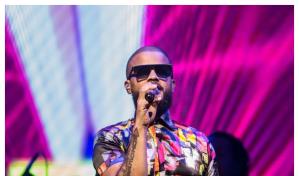 Don Miguelo celebra los 18 años de su hijo con un lujoso Mercedes-Benz y presenta a su quinta hija