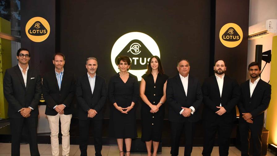 Grupo Avant presenta el nuevo Lotus Emira First Edition Grupo Avant presenta el nuevo Lotus Emira First Edition