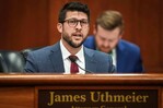 Fiscal de Florida exige a escuelas católicas que no obliguen a sus alumnos a vacunarse