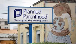 Tribunal de EE. UU. permite a Trump cortar fondos de Medicaid a Planned Parenthood