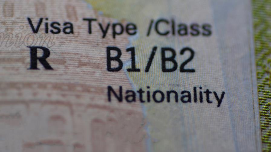 Aumento de US$ 250 a las visas de paseo no entrará en vigor "por ahora" Aumento de US$ 250 a las visas de paseo no entrará en vigor "por ahora"
