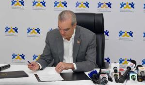 Abinader crea dos comisiones para fortalecer la integridad pública y la adhesión a la OCDE