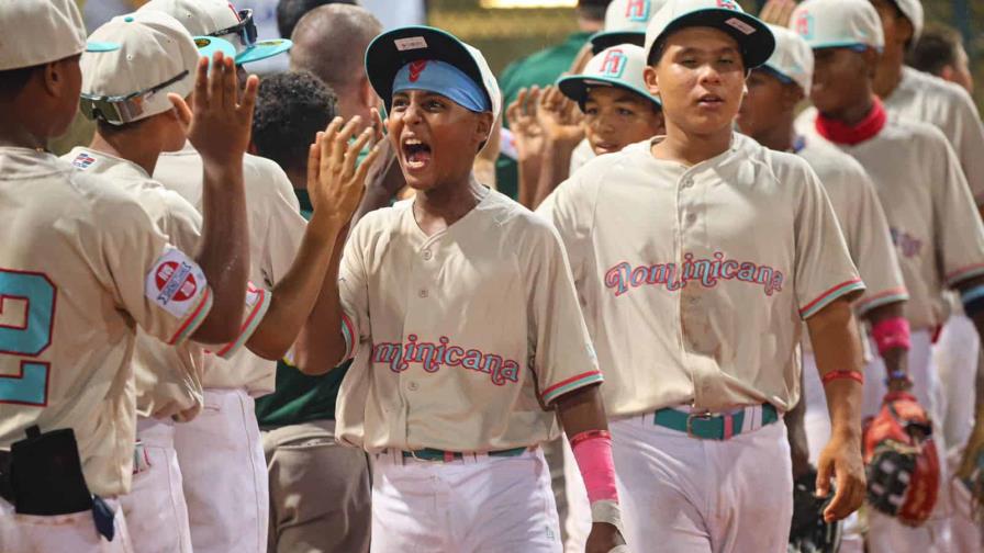 Dominicana gana 25 a 0 y con juego sin hits lanzado a Sudáfrica Dominicana gana 25 a 0 y con juego sin hits lanzado a Sudáfrica