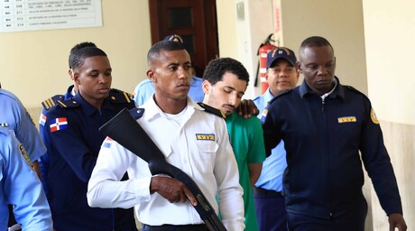 Abogado de Pumarol afirma que &eacute;l no estar&aacute; seguro en el pabell&oacute;n psiqui&aacute;trico al que fue enviado