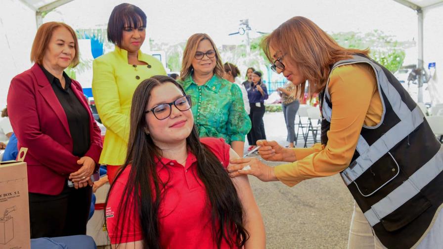 Salud Pública promueve la detección y prevención de la hepatitis con pruebas y jornada de vacunación