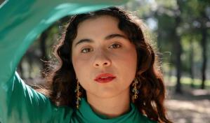 Silvana Estrada anuncia "Vendrán suaves lluvias", su álbum más íntimo y sanador