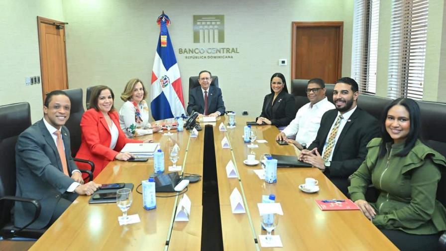 Banco Central interesado en explorar facilidades para el retorno de los dominicanos en el exterior