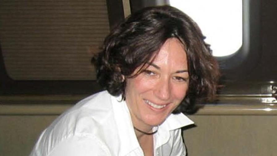 Trasladan a cómplice de Epstein, Ghislaine Maxwell, a cárcel de mínima seguridad en Texas Trasladan a cómplice de Epstein, Ghislaine Maxwell, a cárcel de mínima seguridad en Texas
