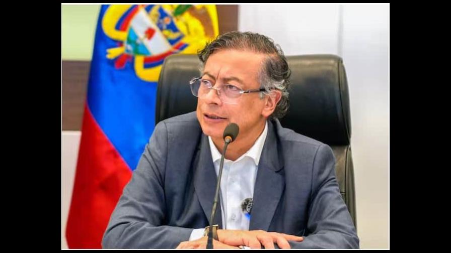 Petro reitera a EE.UU. que no se entrometa en justicia colombiana tras fallo contra Uribe