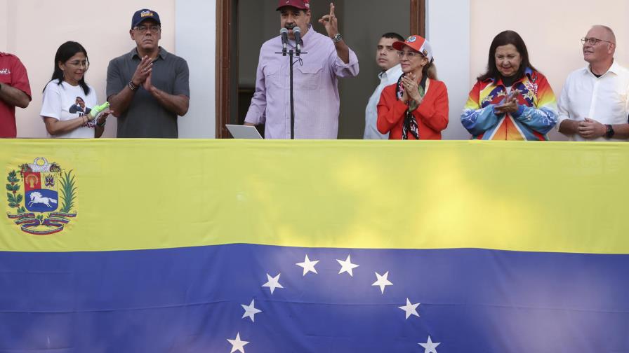 Maduro dice que elección de alcaldes consolida la victoria de las presidenciales de 2024