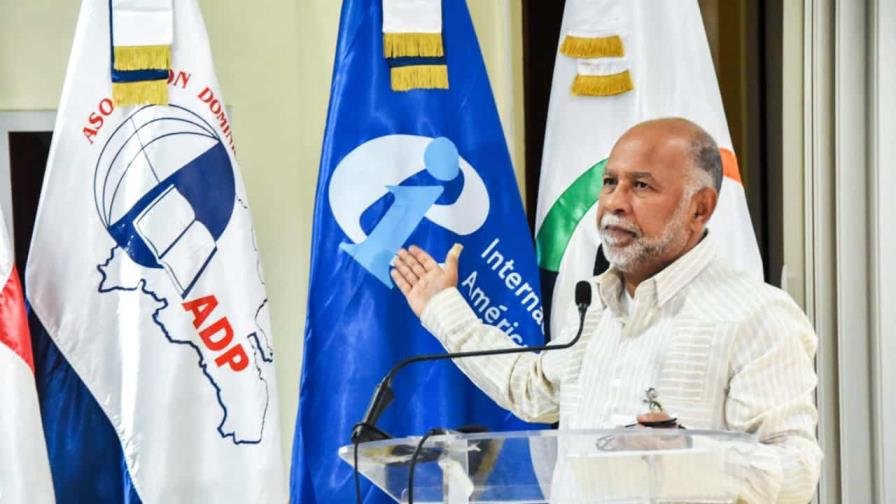 La ADP pide a Abinader que no someta el proyecto de fusión Minerd-Mescyt