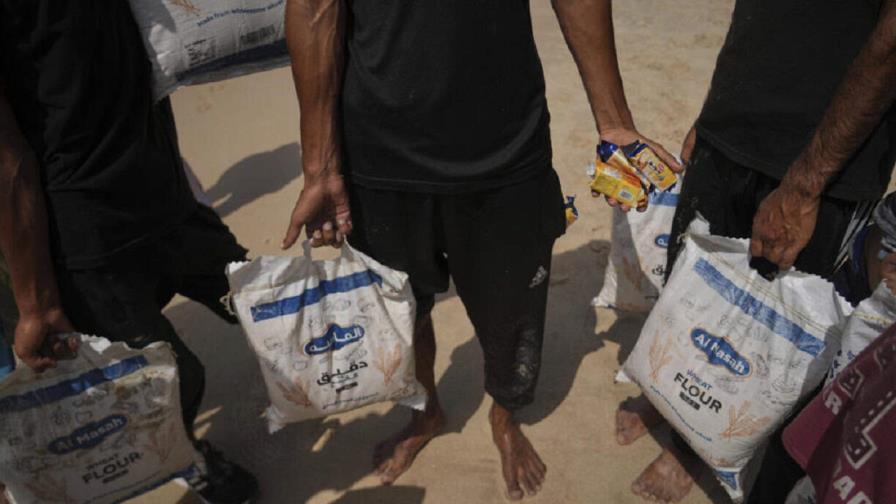 ¿De dónde saco este dinero?: en Gaza, la ayuda humanitaria se revende a un alto precio ¿De dónde saco este dinero?: en Gaza, la ayuda humanitaria se revende a un alto precio