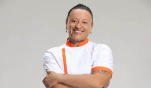 Elvis Crespo sana con música y cocina en su año más transformador