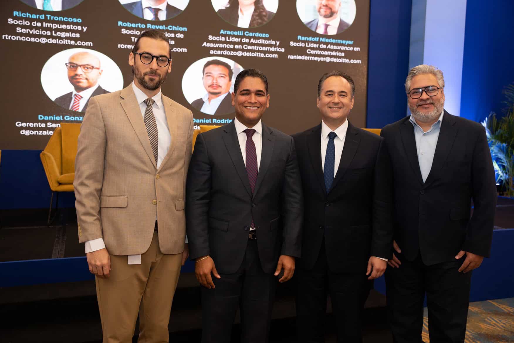 Stefan Bolta, Carlos J. Rijo Montas, Omar Bairán y Nelson de Los Santos.