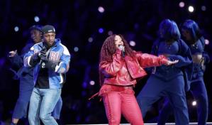 Kendrick Lamar, SZA y un largo intermedio de Super Bowl en el Estadio Olímpico de Barcelona