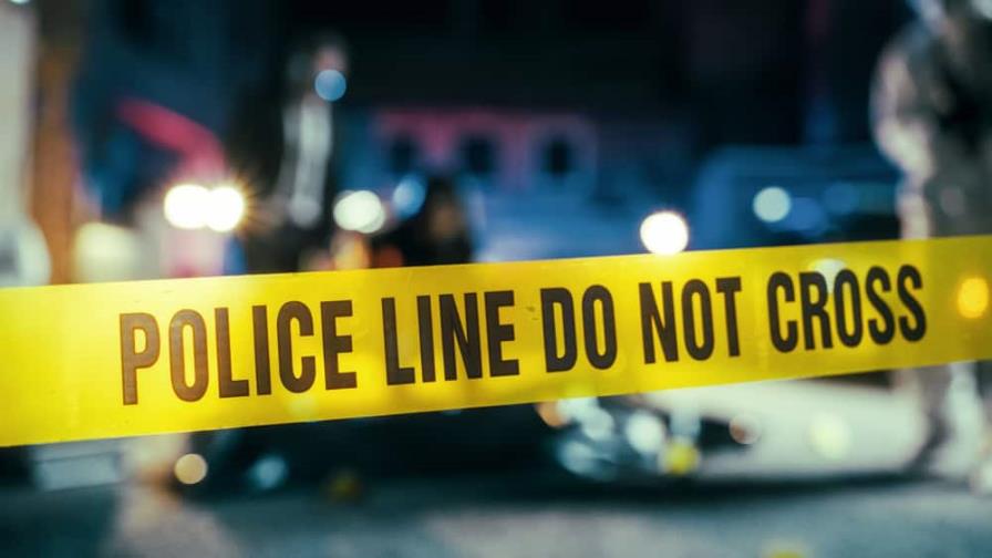 Asesinan a tiros a tres hombres en una barbería en Barranquilla