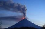 Un volc&aacute;n entra en erupci&oacute;n en el extremo oriente de Rusia tras el terremoto