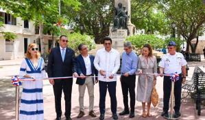 David Collado reinaugura el parque Duarte y deja abierta la calle Las Mercedes en Ciudad Colonial