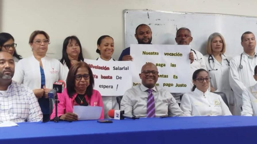Médicos del Hospital Semma denuncian exclusión salarial y exigen restitución de derechos adquiridos