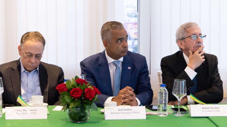 El Poder Ejecutivo es el que menos ha cumplido sus obligaciones del Pacto Eléctrico