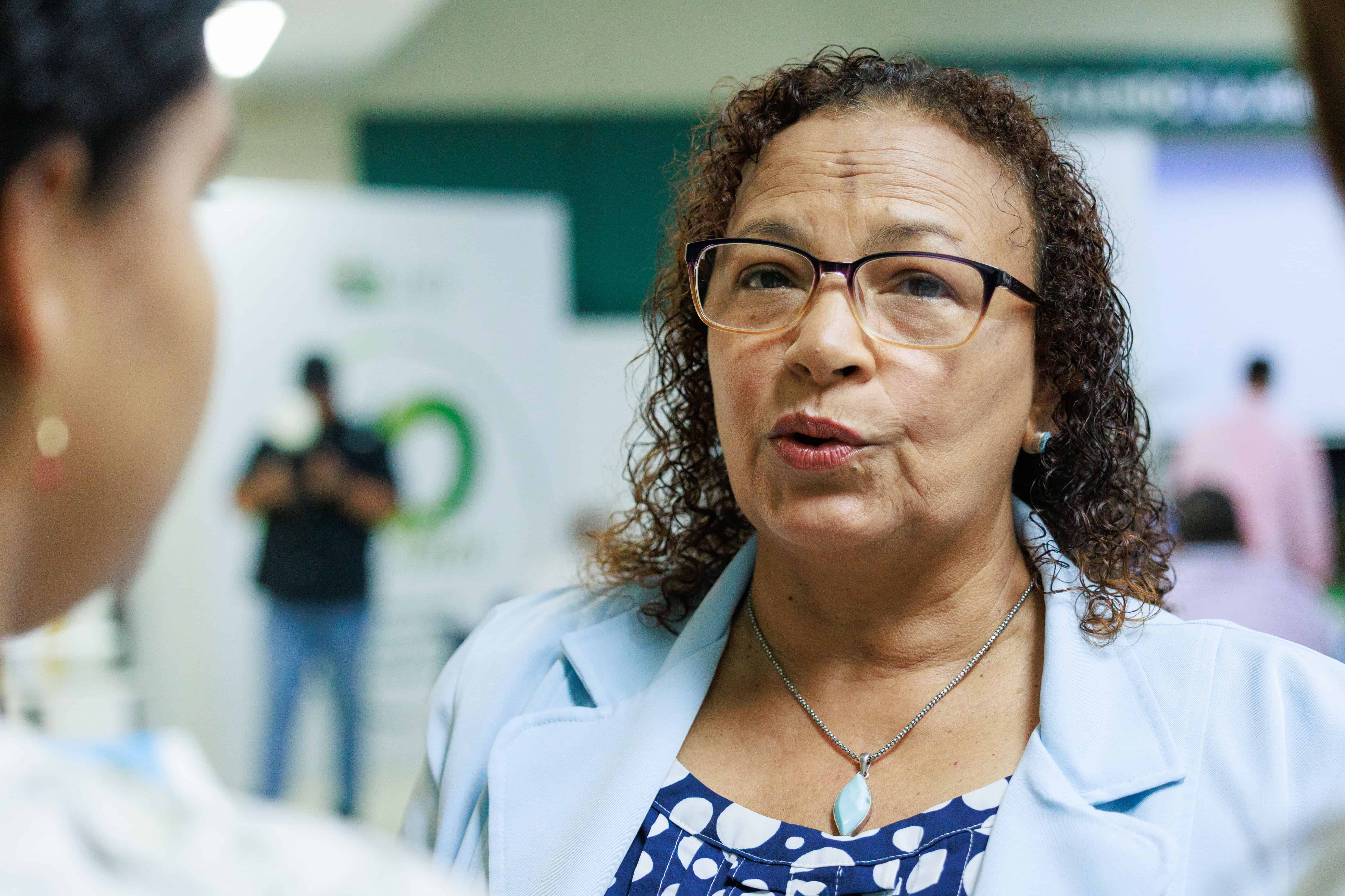 La oficial nacional de Cadenas de Valor en la Pesca y Acuicultura de la  Organización de las Naciones Unidas para la Alimentación y la Agricultura (FAO), Jeannette Mateo,  participó en la Expo Aqua 2025.